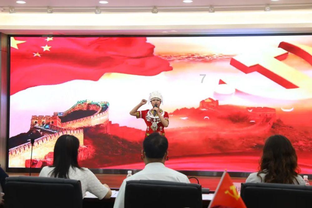 小猫钓鱼游戏龙王版有船